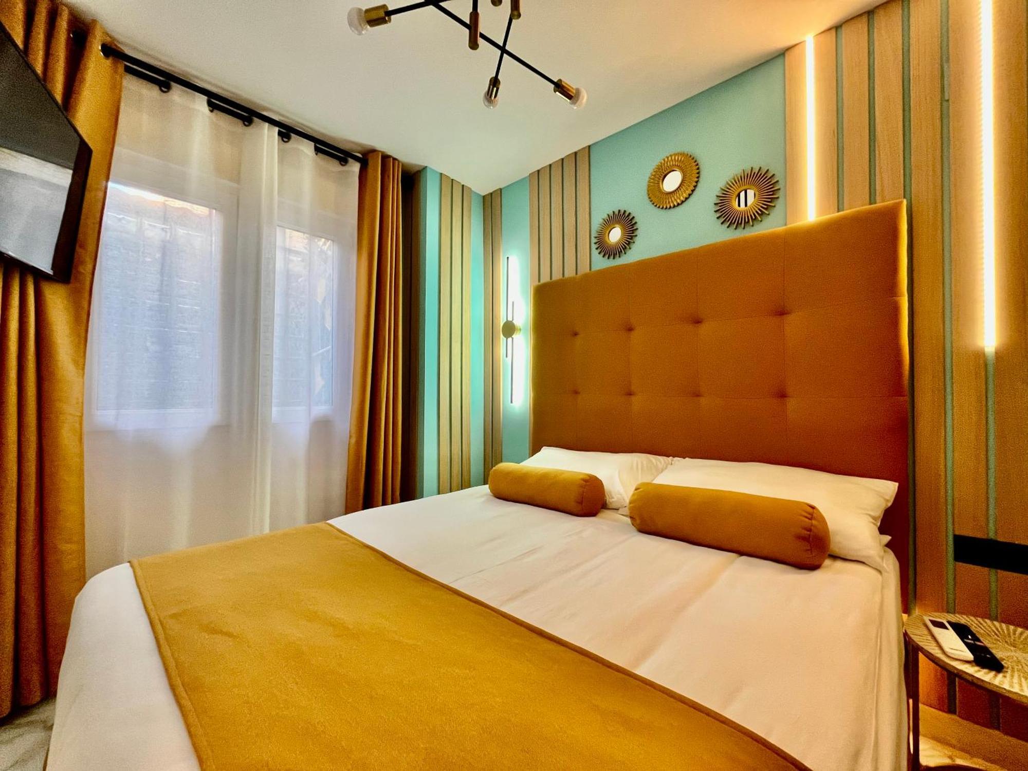 Elegante Apartamento Tres Colores Аликанте Екстериор снимка